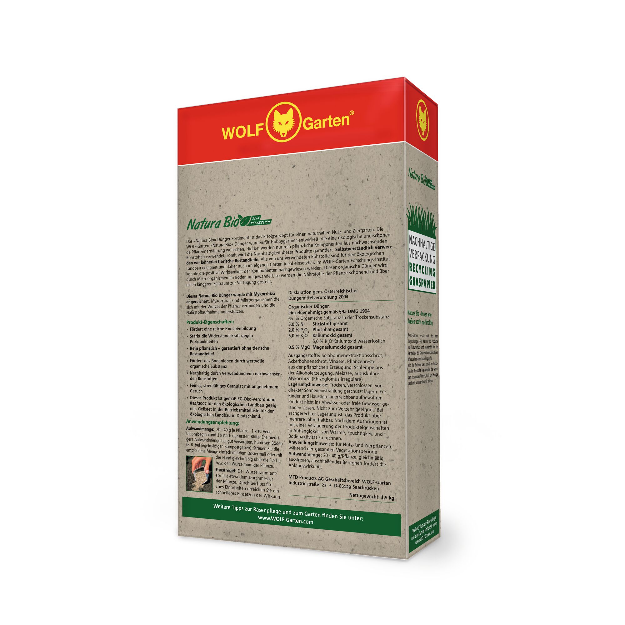 Rectangular box of WOLF Garten Natura Bio lawn fertilizer with red and beige packaging. The front displays product information in German, and the side highlights sustainable packaging made from recycled grass paper.