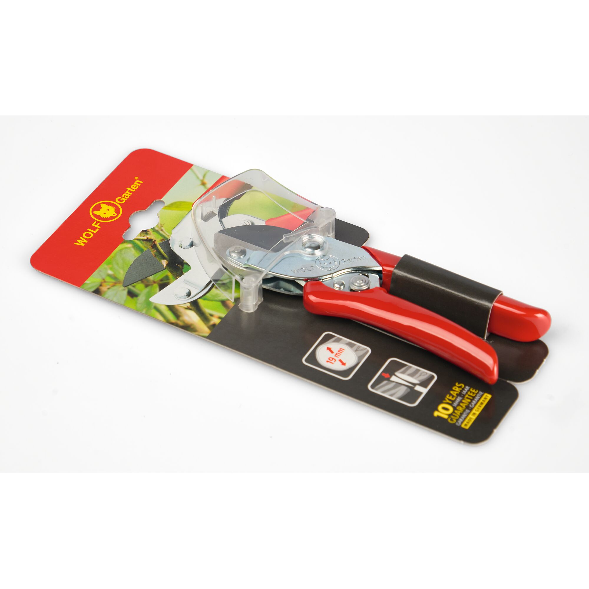 WOLF-Garten garden pruning shears with red handles, displayed in retail packaging.