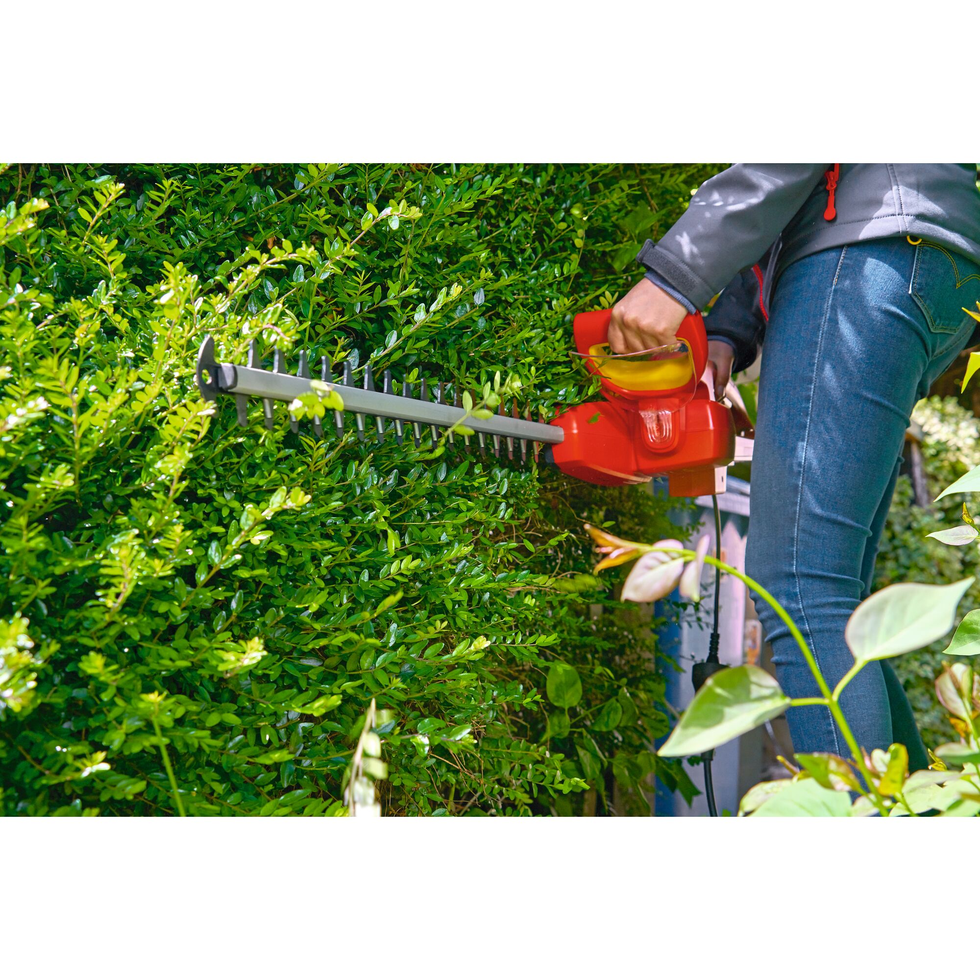 HSE 55 V – ELECTRIC HEDGE TRIMMER | WOLF-Garten